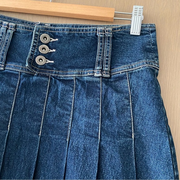 Vintage y2k low rise pleated denim mini skirt - Picture 4 of 5